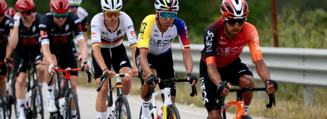 Colombianos en el Giro de Italia 2025. / Foto: AFP.