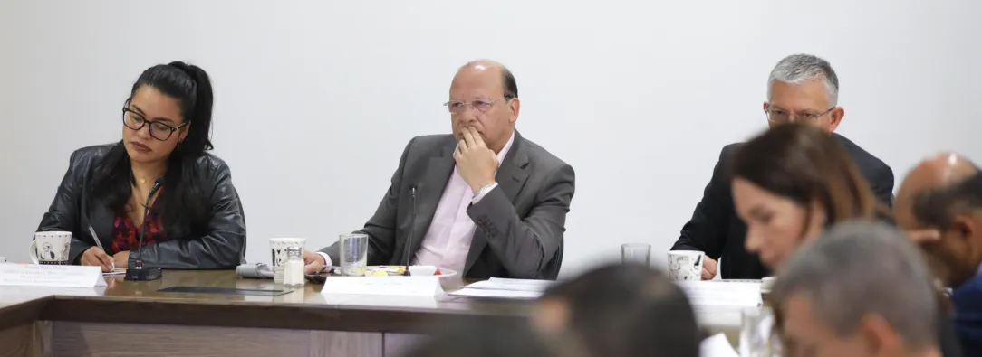 Ministro de Hacienda.