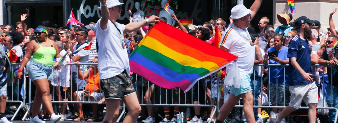 Discriminación a pareja LGBTQ+: ejército deberá pedir disculpas públicas