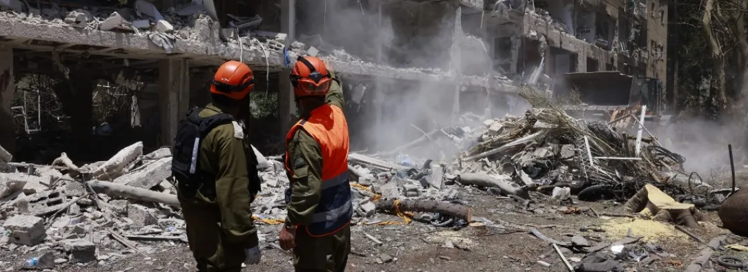 EEUU ataca instalaciones nucleares en Irán