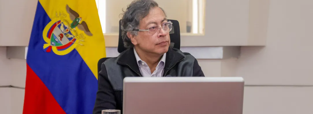 Petro ordena reforzar seguridad de Álvaro Uribe y de oposición