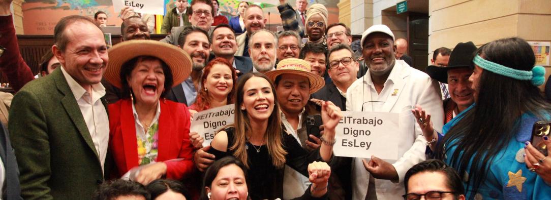Gobierno celebra aprobación de la reforma laboral 