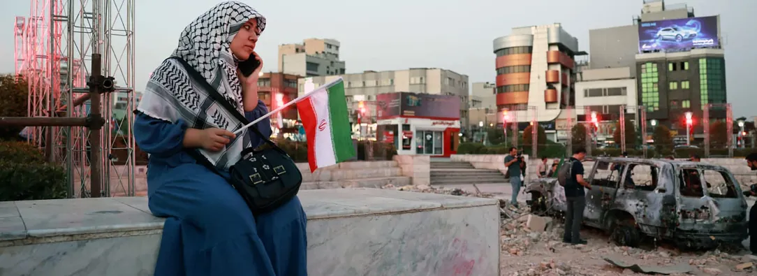 Mujer en Teherán, capital de Irán