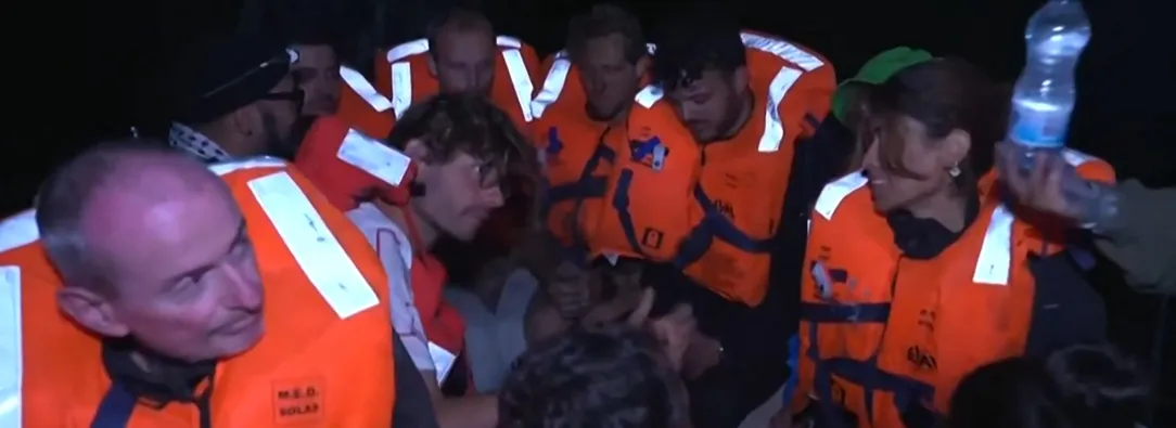 Activistas en el barco Madleen rumbo a una misión humanitaria den Gaza