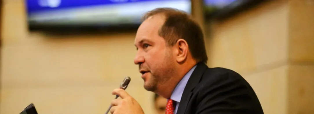 Lidio García asume la presidencia del Senado de la República