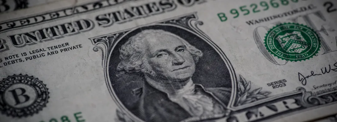 Dolar por debajo de los 4 mil pesos