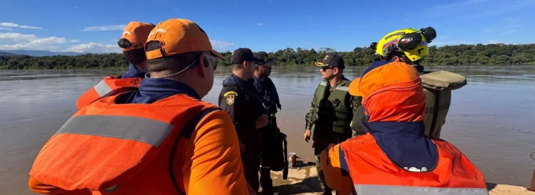 Búsqueda de militares en el Río Magdalena. / Foto: COL_EJERCITO.