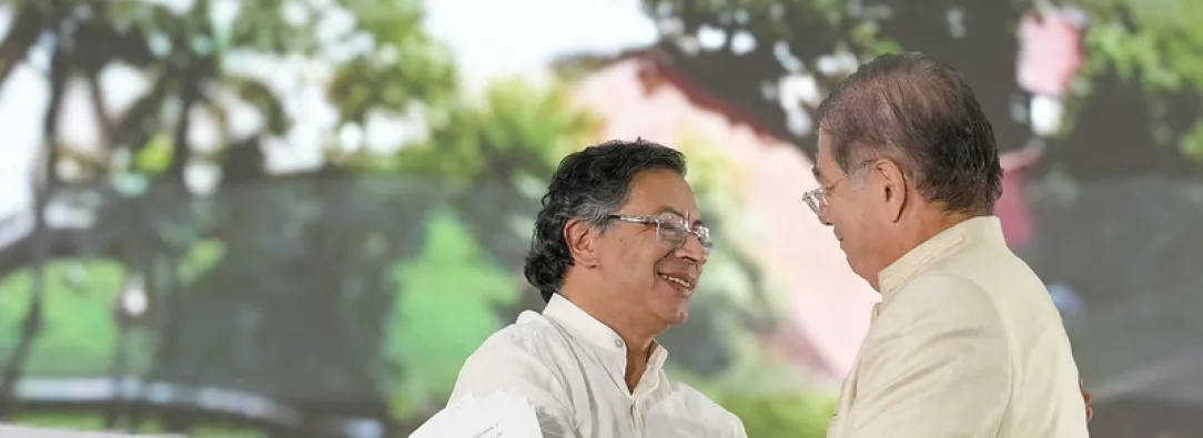 Presidente Petro con el presidente de la Corte Suprema de Justicia.