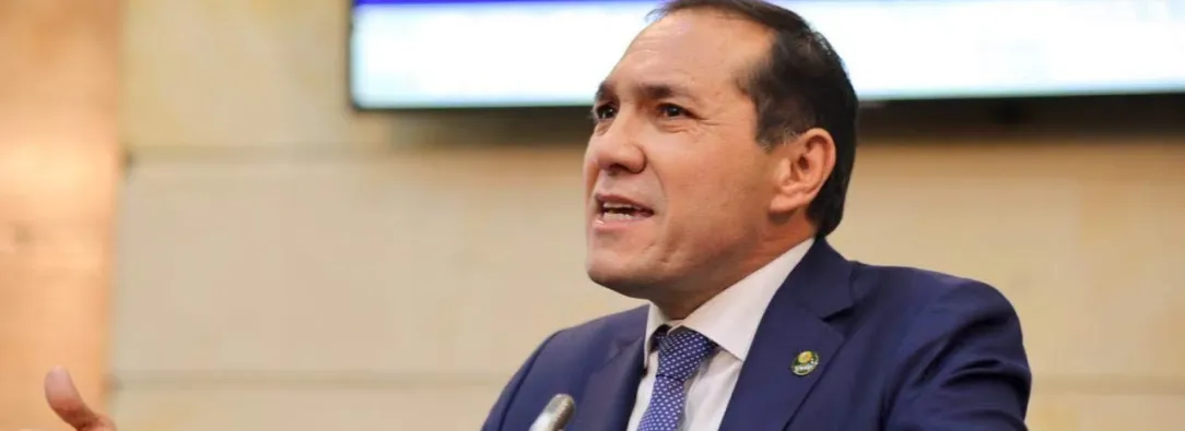 Ministro Sanguino obtiene nulidad parcial en caso Cartel de la Contratación y desmiente juicio en su contra