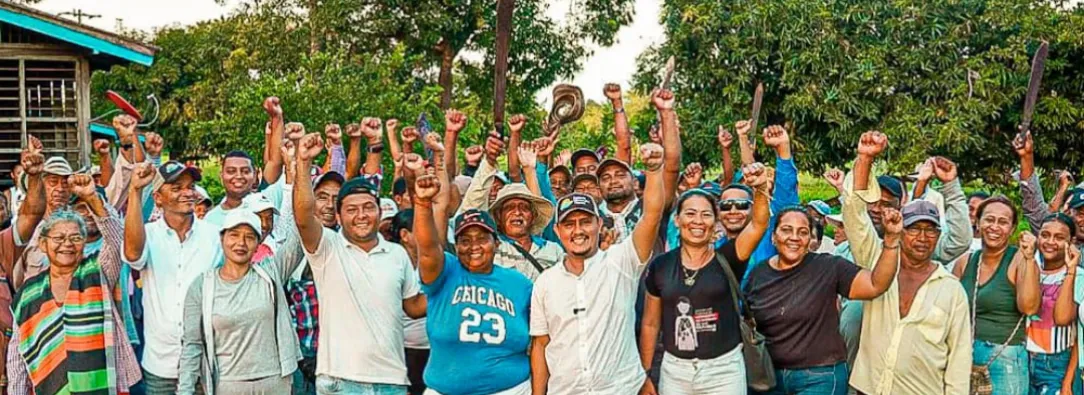 Entrega de tierras en Córdoba. / Foto: ANT.