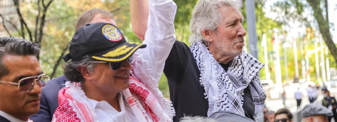 Presidente Petro junto a Roger Waters.