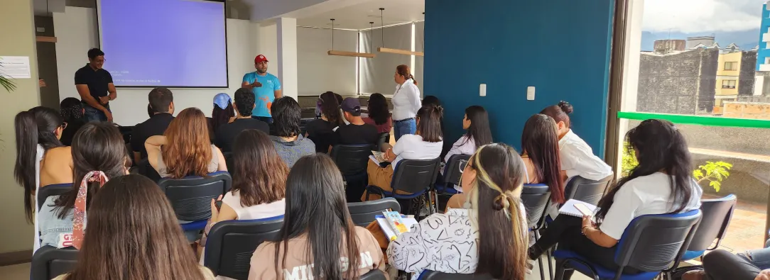 Docentes ocasionales y de cátedra obtendrán formalización laboral y beneficios sociales