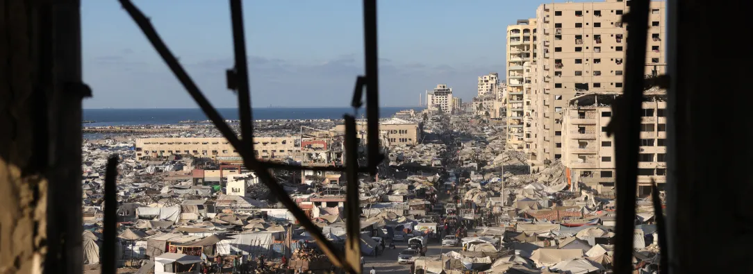 Esta imagen muestra edificios dañados en la ciudad de Gaza.