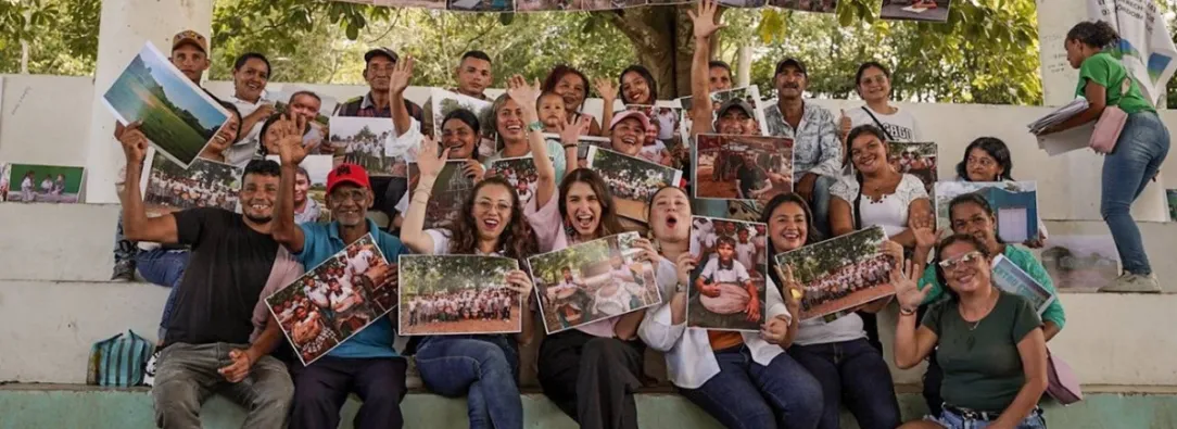 Gobierno entrega títulos de más de 200 predios para infraestructura social en Sucre y Córdoba