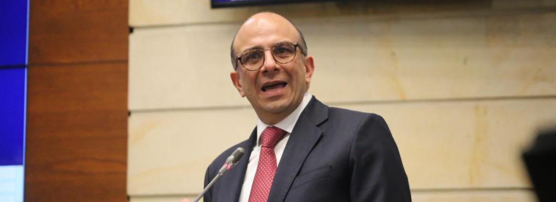 Magistrado Carlos Camargo.