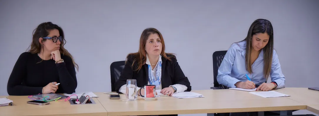 Defensora del pueblo, Iris Marín.