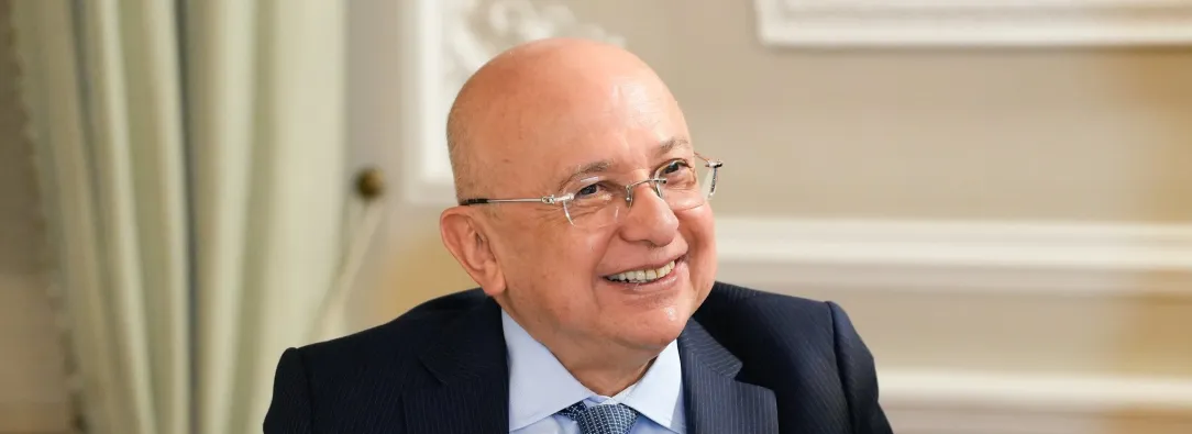 Ministro Eduardo Montealegre.