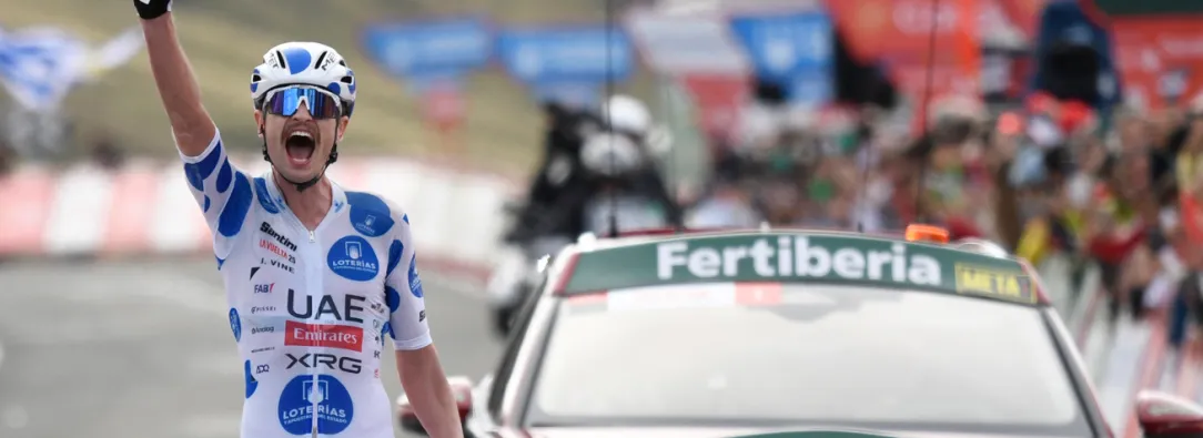 Jay Vine volvió a ganar en La Vuelta mientras Vingegaard se volvió a vestir de rojo