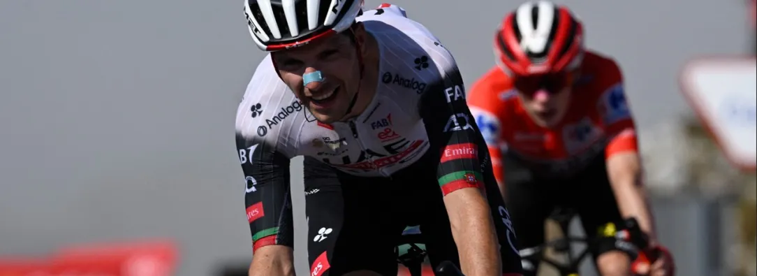 Joao Almeida le ganó el duelo a Jonas Vingegaard en el mítico L’Angliru