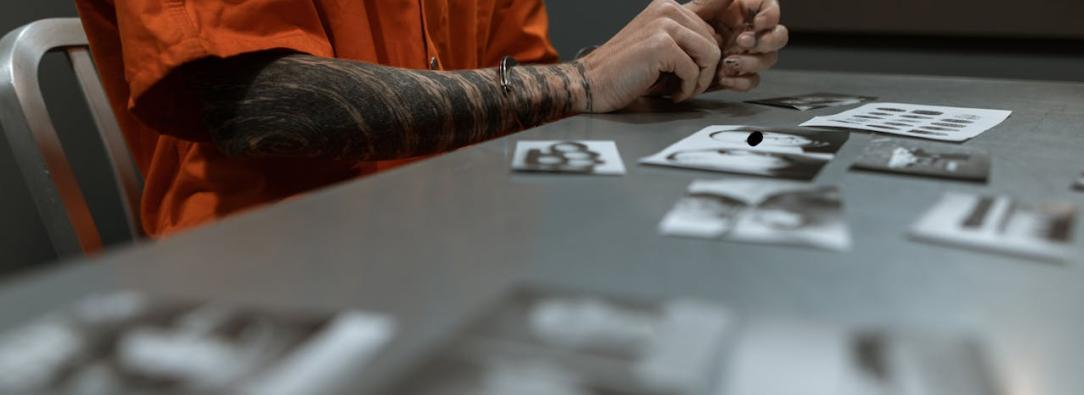 EE. UU. avala juzgar como adultos a adolescentes de 14 años, organizaciones de derechos humanos denuncian criminalización