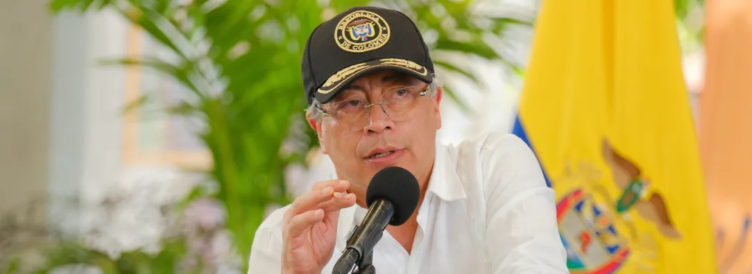 Presidente Petro durante el evento realizado en Puerto Asis, Putumayo, donde se destruyeron 4 mil toneladas de explosivos pertenecientes al grupo armado Coordinadora Nacional Ejército Bolivariano