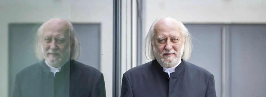 László Krasznahorkai.