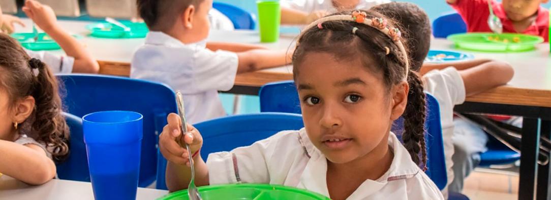Más de 8 mil niños, niñas y adolescentes de Sahagún (Córdoba) se benefician con el programa de alimentación del Gobierno.