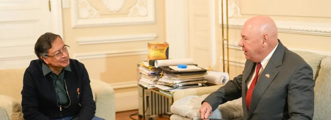 Reunión del presidente Petro con John McNamara