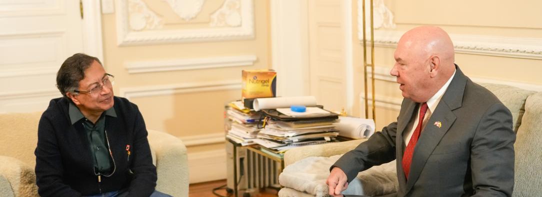 Reunión del presidente Petro con John McNamara