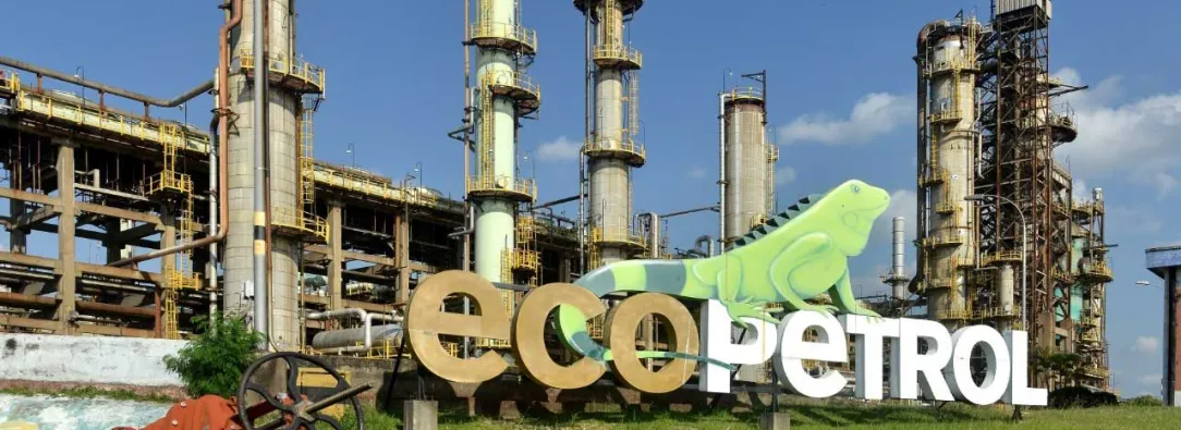 De acuerdo con el informe, Ecopetrol logró ganancias operativas por $12,2 billones, con un margen del 41%, y avanzó en transición energética y refinación. 