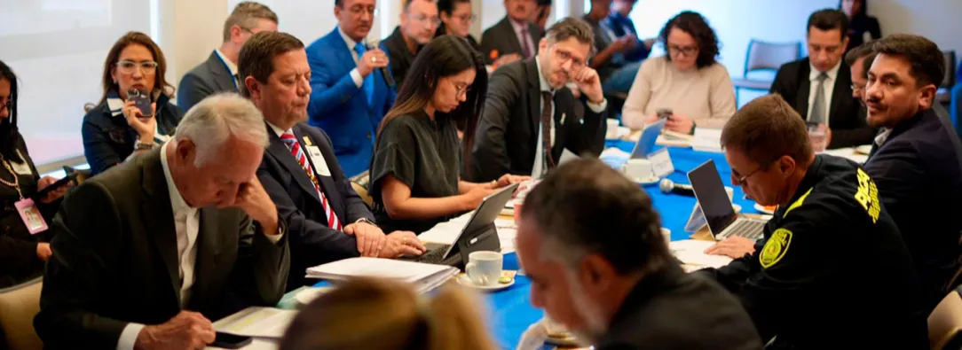 Colombia prohíbe precursores químicos del fentanilo para evitar convertirse en productor