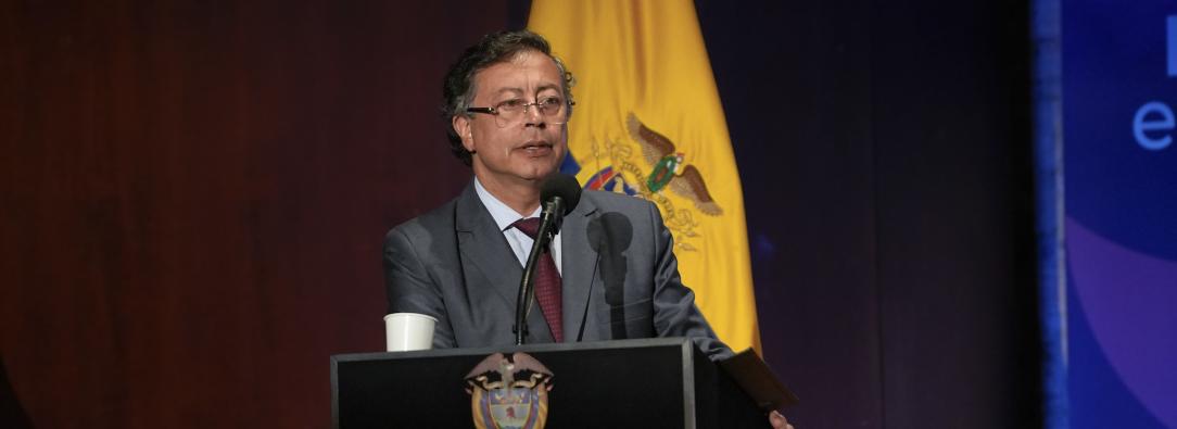 Presidente Petro rechaza sanción del CNE 