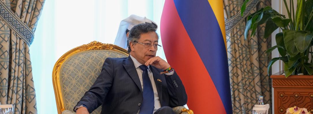 El primer mandatario afirmó que no permitirá usar territorio colombiano para una invasión en Venezuela y llamó a resolver el conflicto del vecino país de forma pacífica. 