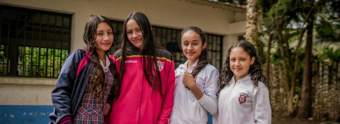 El jefe de la cartera de educación afirmó que hubo un aumento del 45 % en el presupuesto, 245 mil nuevos cupos en educación superior y cobertura del 92 % en primera infancia. 