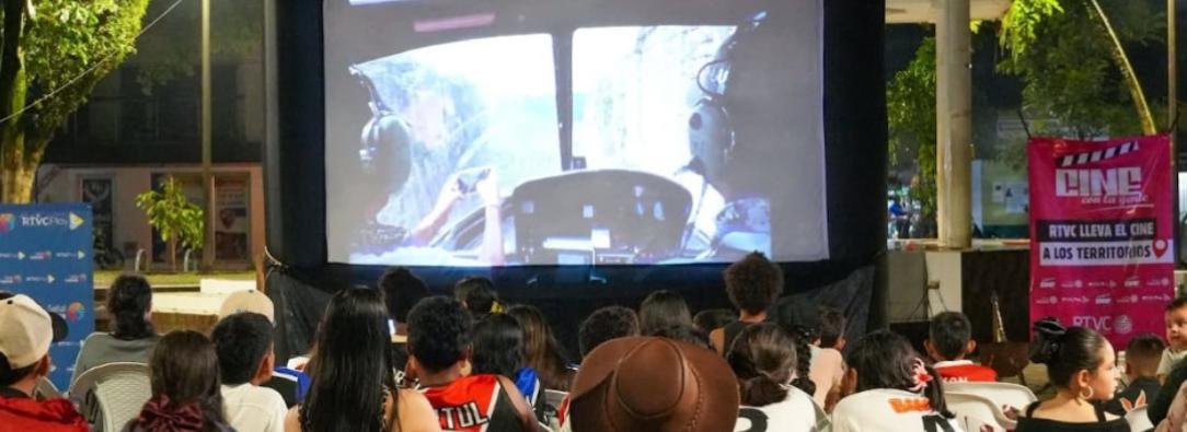 Cine con la Gente en Arauca. / Foto: RTVC.