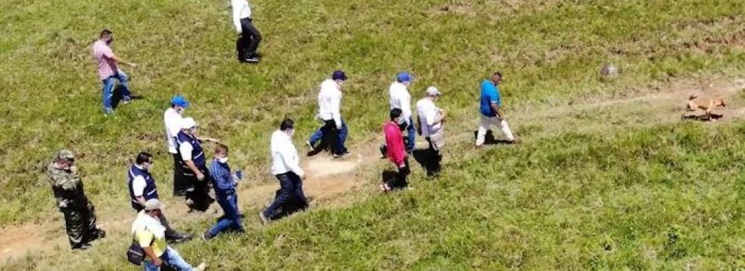 Gobierno y disidencias de las FARC avanzan en diálogos de paz con propuestas comunitarias en el Yarí