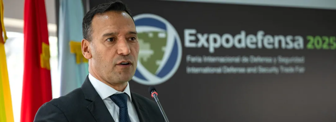 Ministro de defensa descarta intromisión de Isabel Cristina Zuleta en operaciones de la Fuerza Publica.