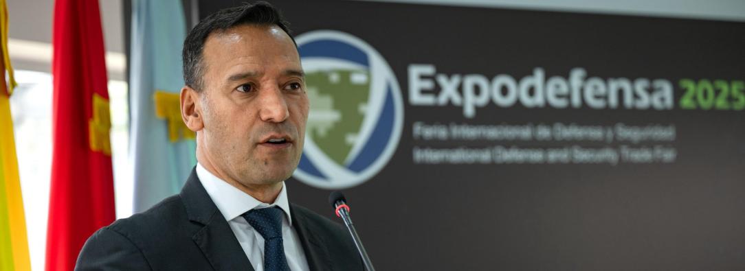 Ministro de defensa descarta intromisión de Isabel Cristina Zuleta en operaciones de la Fuerza Publica.