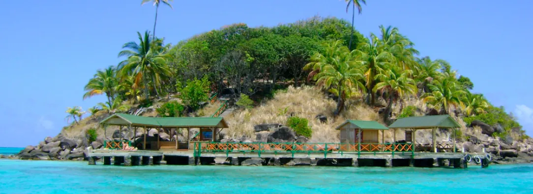 colina del Parque Nacional Natural de Providencia y Santa Catalina