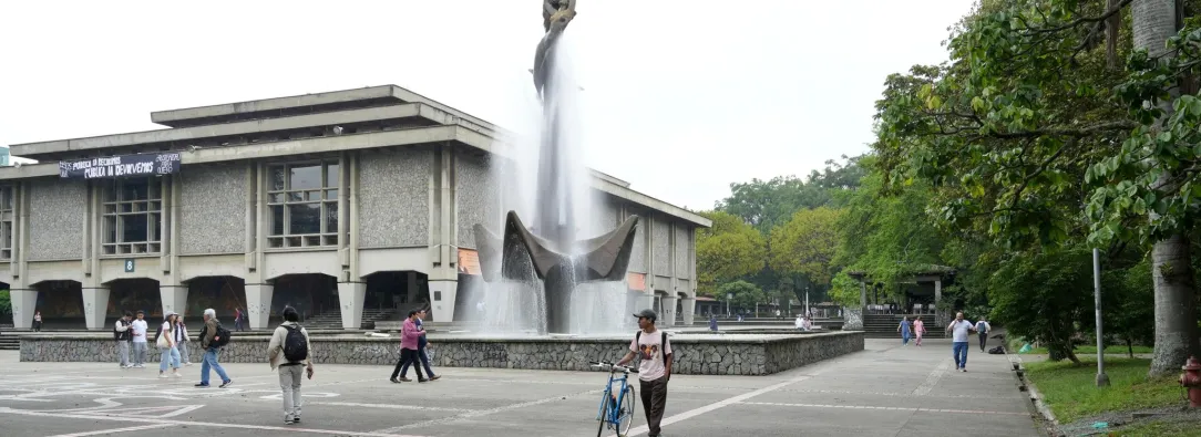 Gobierno girará 70 mil millones para rescatar Universidad de Antioquia.