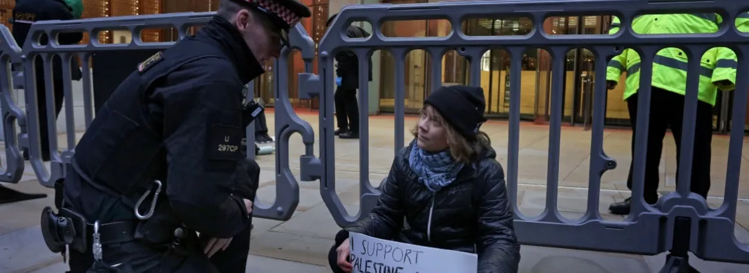 Greta Thunberg detenida en Londres. / Foto: AFP.