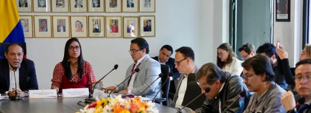 Mesa para el salario mínimo 2026. / Foto: MinTrabajo.