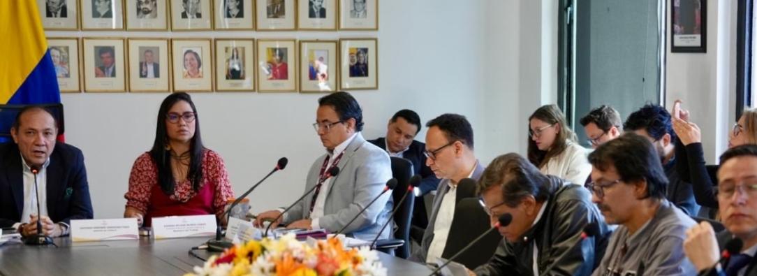 Mesa para el salario mínimo 2026. / Foto: MinTrabajo.