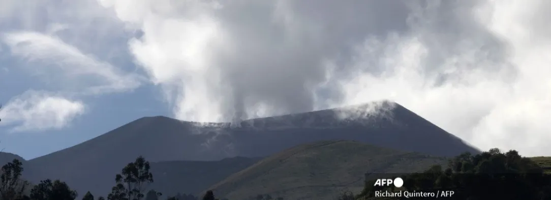 Se mantiene la alerta naranja en el Volcán Puracé.