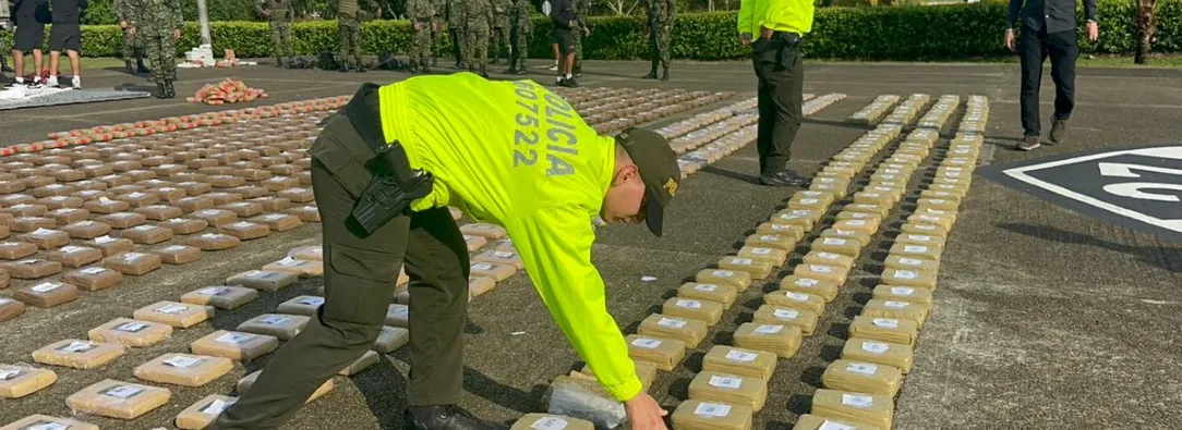 Incautan 1,7 toneladas de marihuana ocultas en camión con doble fondo en Putumayo
