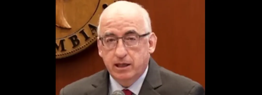 imagen del gerente general del Banco de la República, Leonardo Villar Gómez