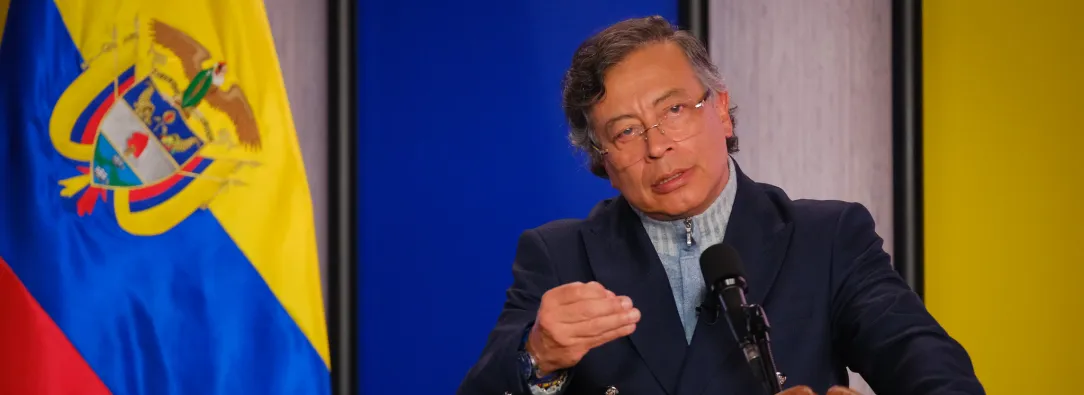 Petro defiende Emergencia Económica y Salario Mínimo Vital