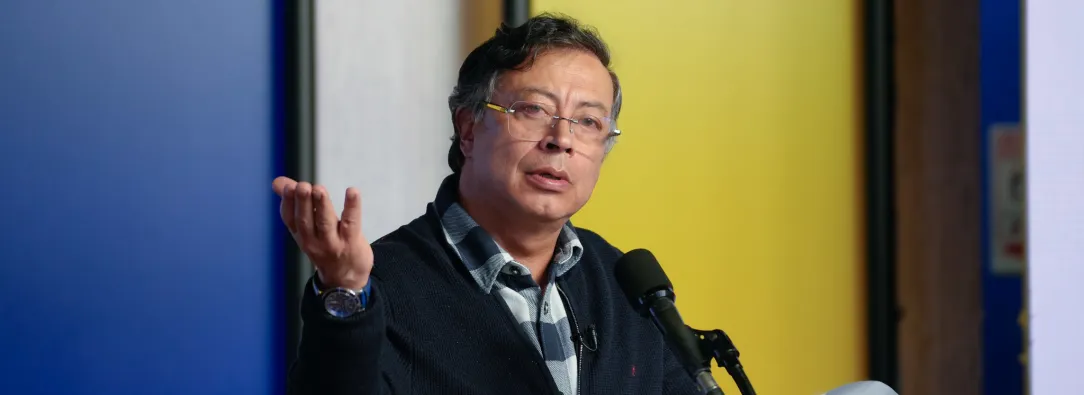 Presidente Petro defiende la emergencia económica y cuestiona a la prensa por desinformar a los ciudadanos 