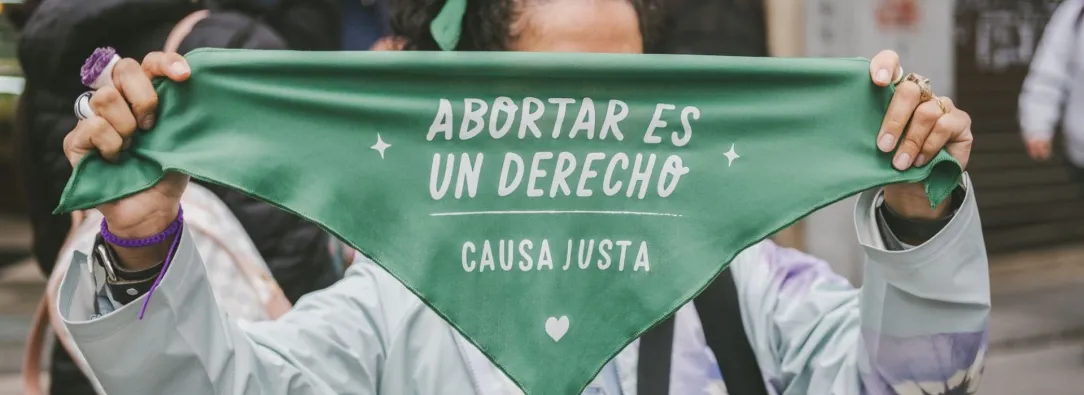Concejo de Bogotá aprueba un proyecto que impone nuevas barreras al acceso al aborto