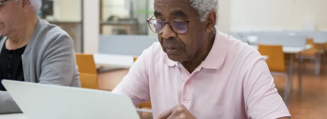 Corte Suprema elimina exigencia de convivencia para reconocer pensión de sobrevivientes a hijos con invalidez